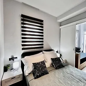 Double Ground Floor Appartement